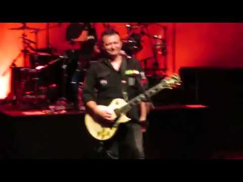 Sleepflower (tease) - Manic Street Preachers, Meltdown Festival 18/06/18