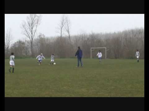 4-4-2009 WEDSTRIJD WIK E1 - OUWERKERK E1    4-3