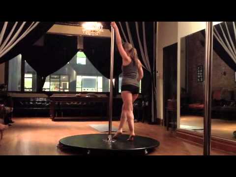 Pole Dance for Beginners-Pole Walk