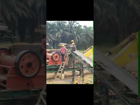 Service genset MAN 500 Kva diRiau