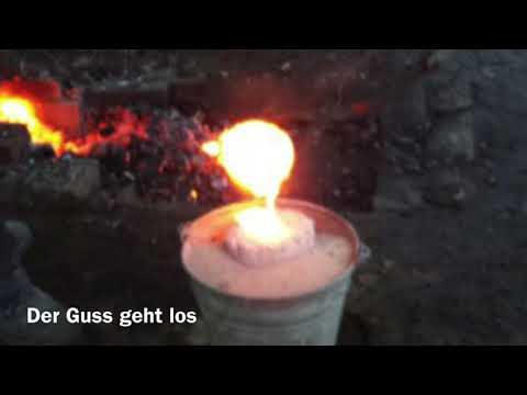 Bronzegießen Bronzeguß Lappenbeil und Speerspitze Bronze Sandguss Skulptur Bronzegiessen Sondeln