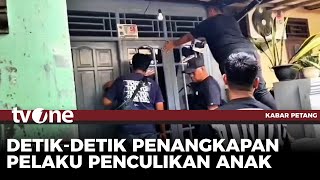 Download lagu Pelaku Penculikan Anak Sembunyi di Plafon Rumah saat Hendak Diringkus Polisi | Kabar Petang tvOne mp3
