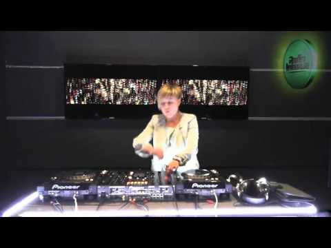Live @ Radio Intense 24.04.2013 - IRA' (We Love EDM 006)