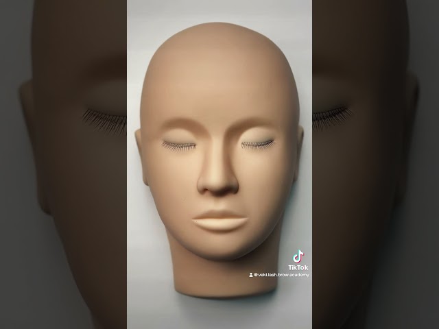 Vídeo relacionado con Cabeza de maniquí de pestañas | Maniquí de entrenamiento profesional, cabeza plana, al tacto para práctica de maquillaje para extensión de pestañas, entrenamiento de maquillaje