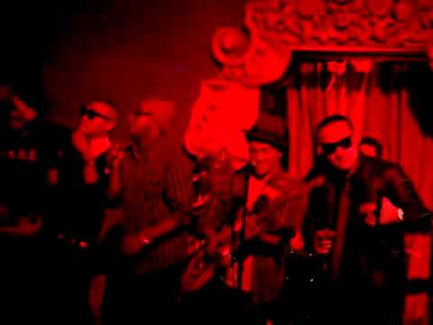 Bruno Mars LIVE Grammy jam session Far East Movement Like A G6