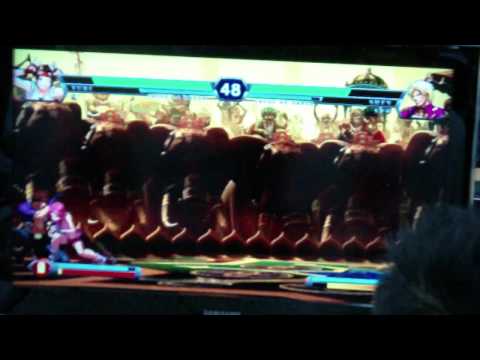[European Street Battle - 04-12-2011] Exhibition KOF XIII - Rappeurtugais vs HenryKyo