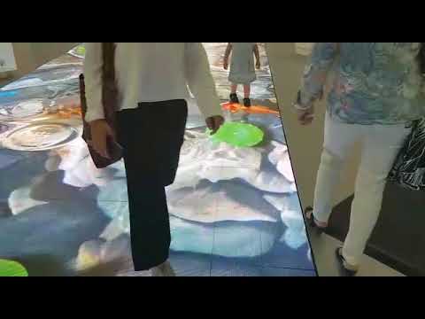 زندگی من فقط باتو قشنگه