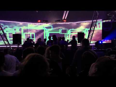 FORMAT: B @  5 YEARS OF HALLE 28 24.04.15