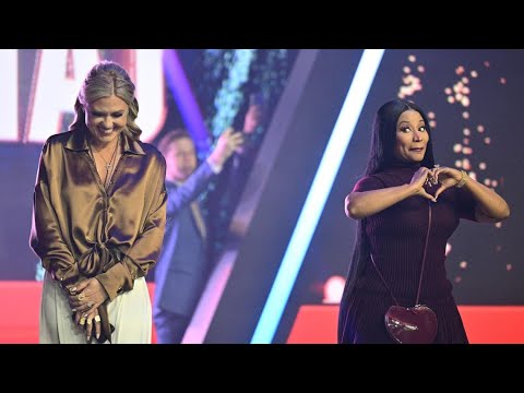 Erika Kirk brings out Nicki Minaj at Turning Point USA's AmericaFest 2025 conference