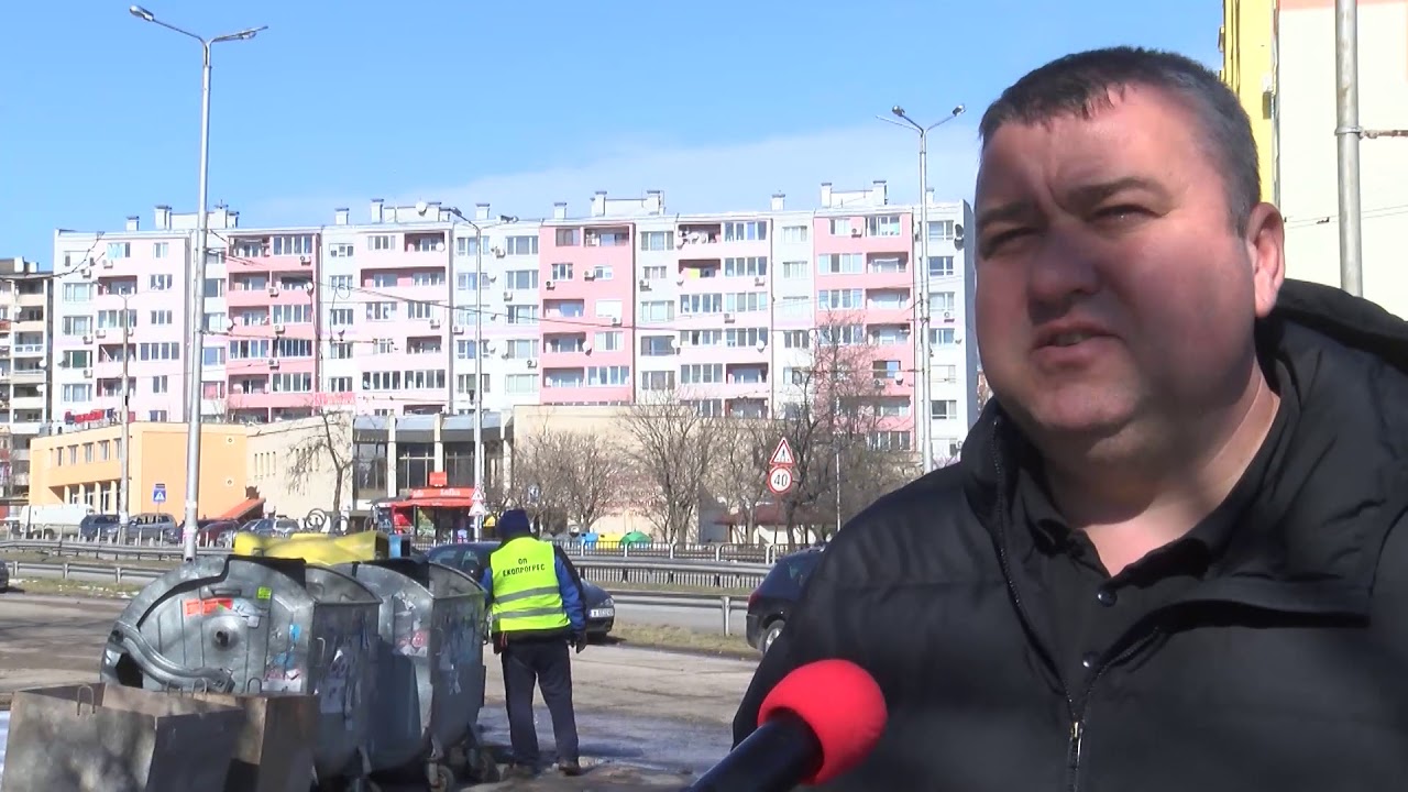 След сигнал на ЕТВ преместиха контейнери, ограничаващи видимостта на пътя