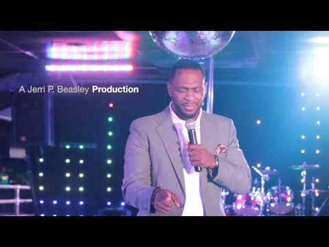 Cedric Ballard performs at The Difference Venue