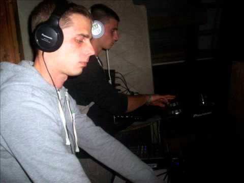 Rainer Weichhold vs. Matthew Knight, Mark Dekoda - I Feel You ( Dj Giorgio MashUp) .wmv
