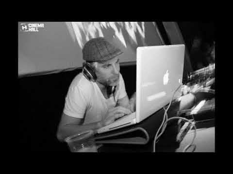 John Creamer - Live @JustMusic.FM 2006.