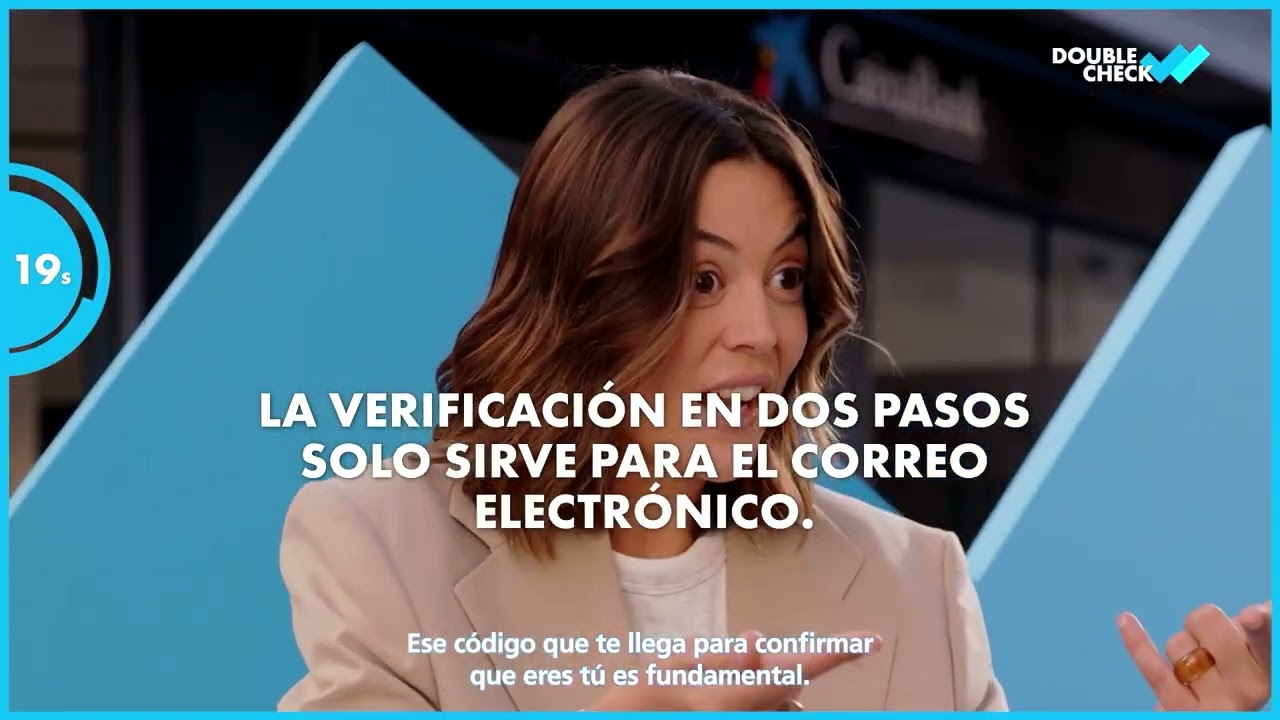 V&iacute;deo en el que Mariona Casas se pone a prueba en ciberseguridad en un reto contra reloj para CaixaBank