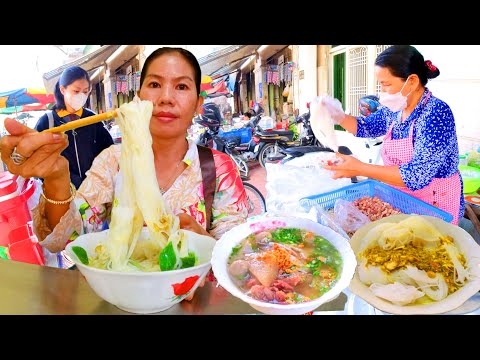 $0.88 Cambodia Rice Noodles! Beef Noodle Soup, Fruit, Snack, & More - Morning Market Street Food