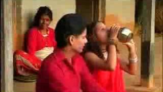 Download lagu Tinau Khola Pari Meri Maya Baseki.mov mp3