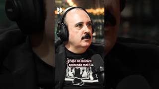 ¿Hay algo mejor que tener un grupo de música cantando mal? Ojete Calor de Carlos Areces