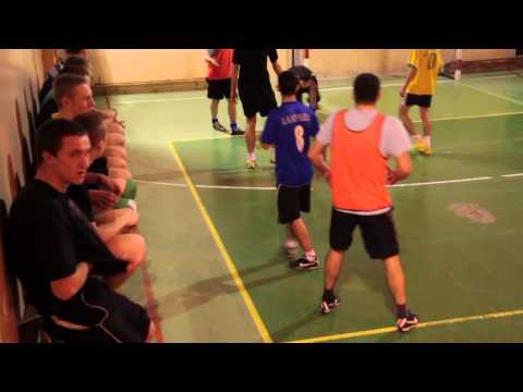 Halowa LksLiga 2012/2013 - I połowa Panama - Rebelianci 14:12 (5:6) - HD