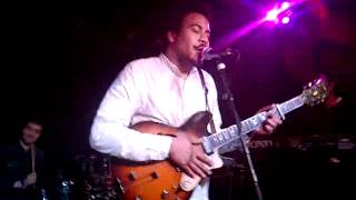 Liam Bailey - Summer Rain (Live at The Queen of Hoxton, London)