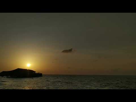 This is what Maldives looks, Love this place 😍😍 #sunset #maldives #maldivesisland #love