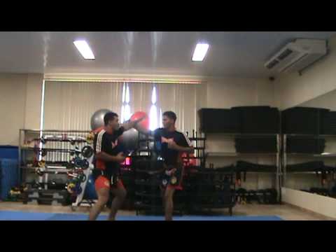 Mestre Salvador Body Contact CBKBT e FTKBT 1