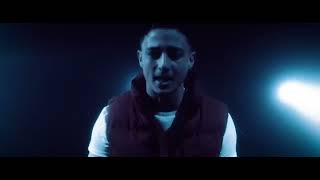 Video zu 'Au Revoir' ansehen