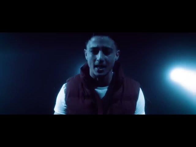 Video zu 'Au Revoir' ansehen