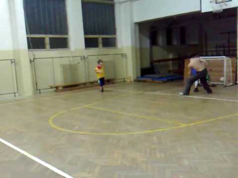 SK Zichovec, starší přípravka,  25.2. 2010.mp4
