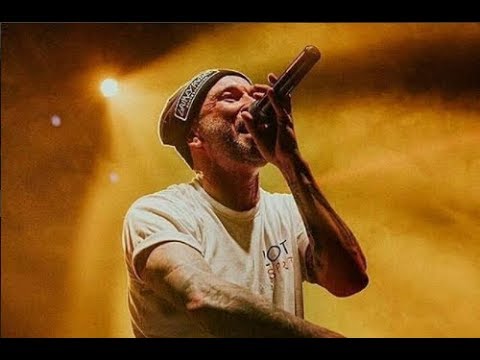 Video thumbnail for Va Como Va (Bonus Track)