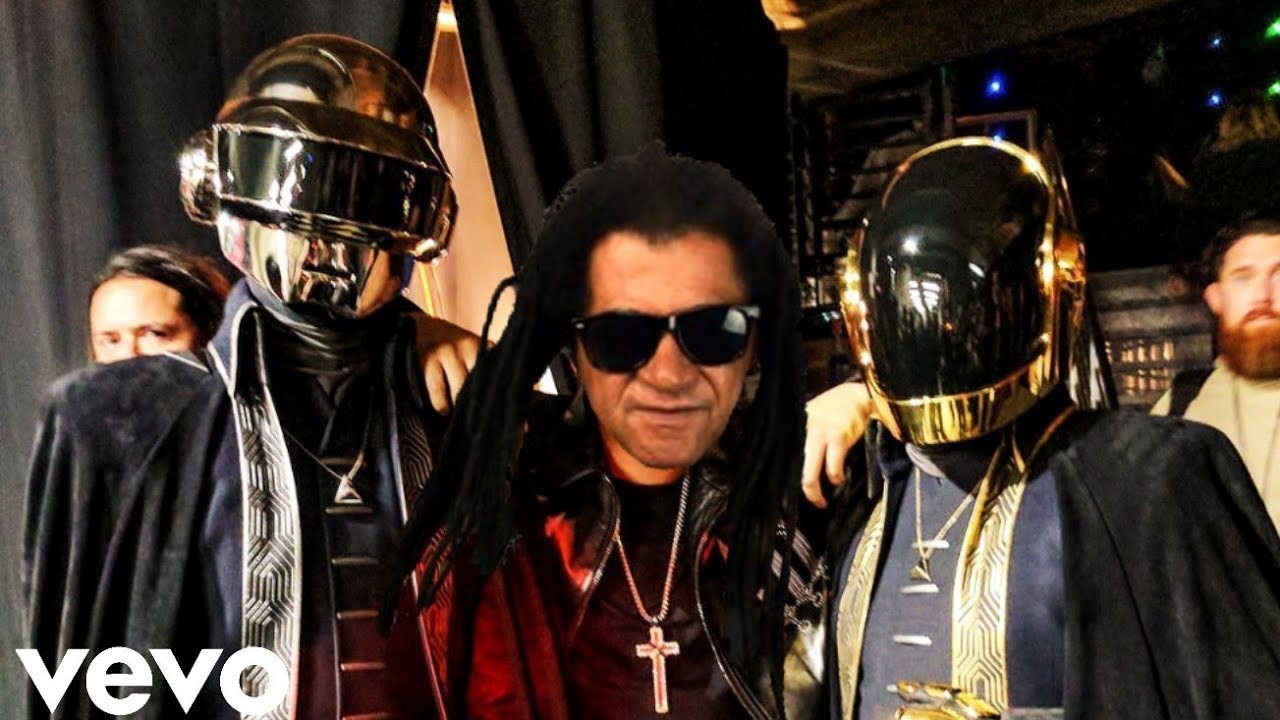 Daft Punk ft  Gil Brother Away   [Gargarejo Audio Spectrum]