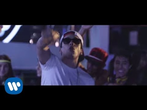MC DAVO - ¨ANDAMOS DE PARRANDA¨ VIDEO OFICIAL