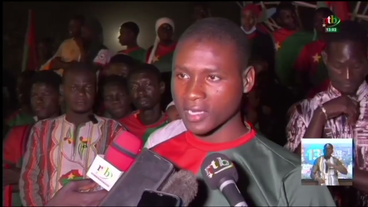 Les étudiants et la ligue des élèves de Ouaga apportent leur soutien au Capitaine Ibrahim Traoré