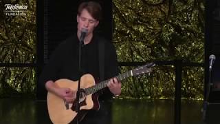 Tellef Raabe Feat.  Sigrid - Sister (Live 2015)