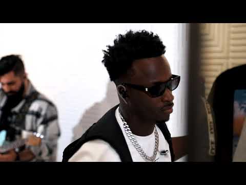 Mayn Maesby & The Society: CLRS hair studio Tiny Desk Concert