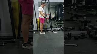 ELEVACIONES LATERALES EN POLEA BAJA UNILATERAL