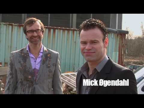 JULEFROKOSTEN KLIP #07 - Mick Øgendahl og Martin Brygmann
