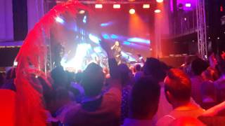 Roberto Bellarosa - "Love Kills" Belgium 2013 @ Euroclub | wiwibloggs