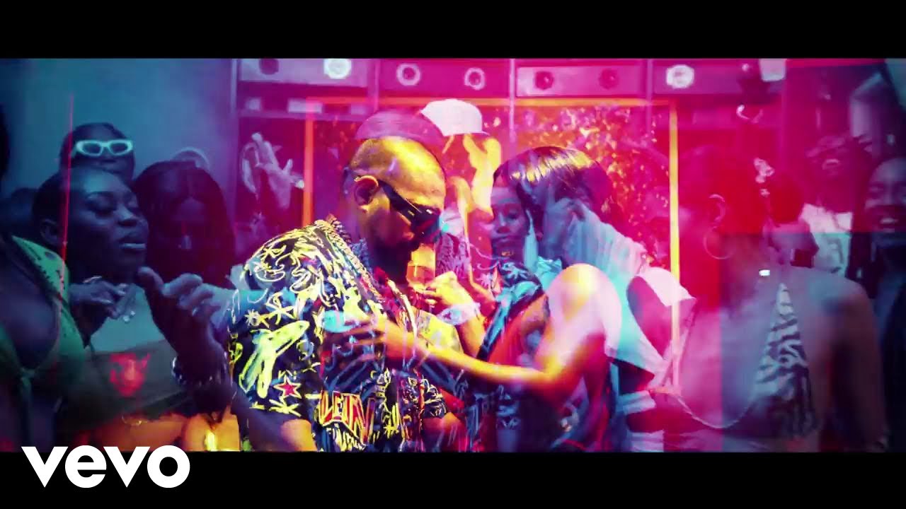 Sean Paul — Gyal Chasin