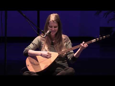 Petra Nachtmanova - Geçti Dost Kervanı Eyleme Beni