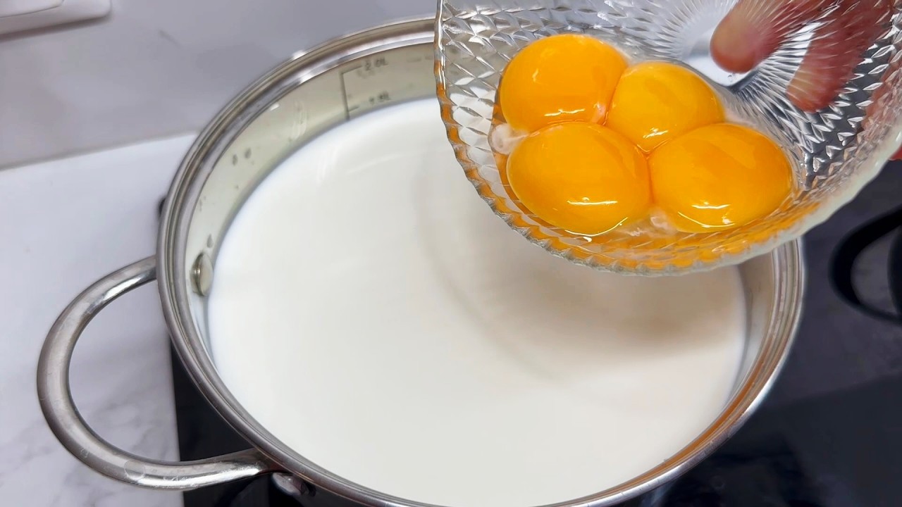 Add egg yolk to the boiling milk! No more shopping at the store! Only 3 ingredients