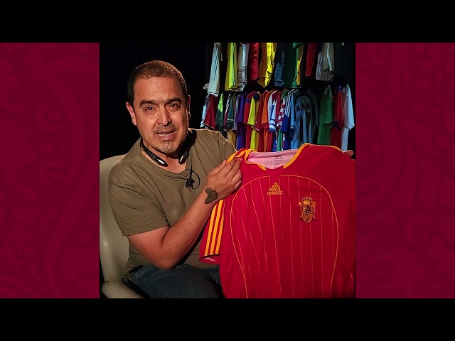 Vídeo relacionado con camiseta Almería con los colores de la bandera de españa Camiseta
