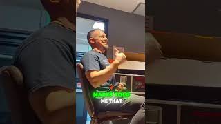 Playing Guitar in front of Mark Tremonti #marktremonti #scottstapp