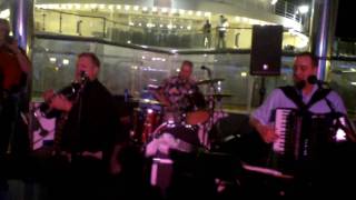 Toledo Polkamotion the beat goes on/ all night long