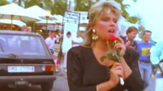 Samantha Fox - Nothing&#39;s Gonna Stop Me Now