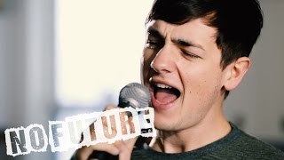 Boston Manor - &quot;Lead Feet&quot; (Acoustic) | No Future