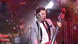 The Living End - Wake Up (live on Rove [Live])