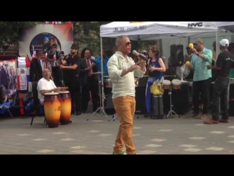 RICKY TIMBAL la placita del son 175 y Broadway