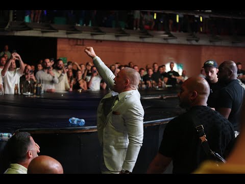 Oduševio Mekgregora nokautom u Budvi: Dobrijević brutalno patosirao rivala