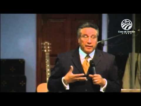 La fe que obra en favor de otros - Chuy Olivares