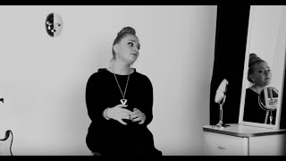 Michal Morgen / Skin and Bones (Music Video)